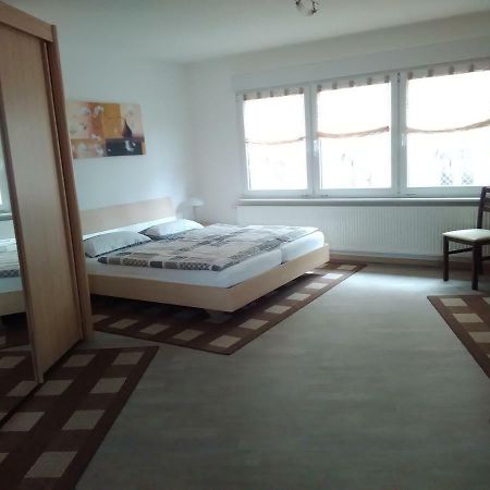 Ferienwohnung Menzel Gedern エクステリア 写真