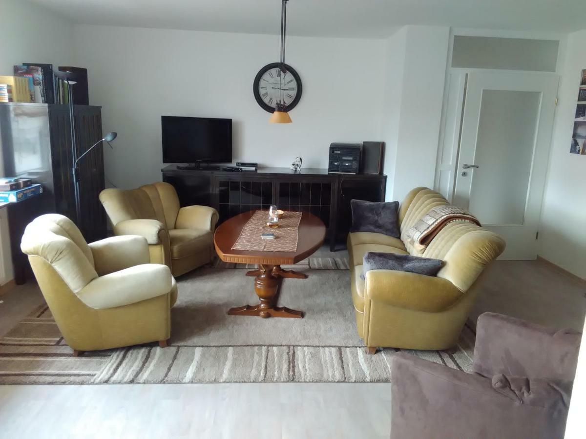 Ferienwohnung Menzel Gedern エクステリア 写真